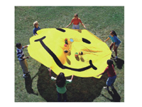 Smile Gripper Parachute Happy Land in Grass Playground